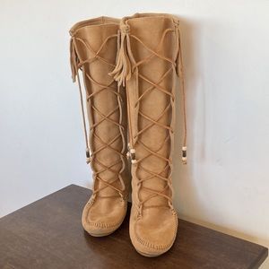 Minnetonka Iconic Lace Up Boots